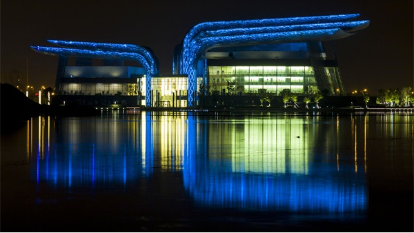 樓體外墻燈光亮化的優(yōu)點(diǎn)你知道嗎？