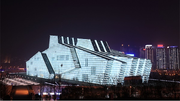 樓體亮化工程需要考慮哪些問題？