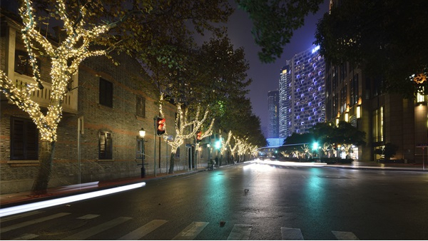 道路夜間照明工程光線的明暗度要如何把控？