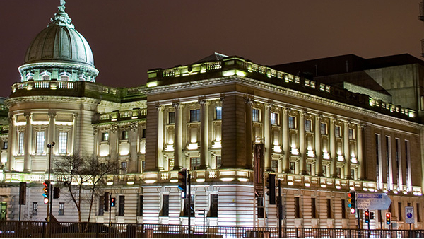 戶外照明設(shè)計(jì)方案如何判斷是否合格？