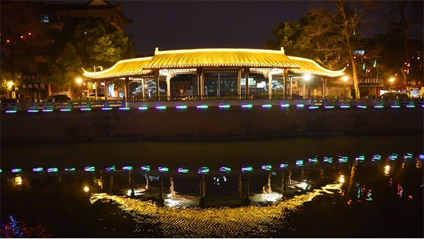 戶外亮化工程價格怎么算？多少錢？